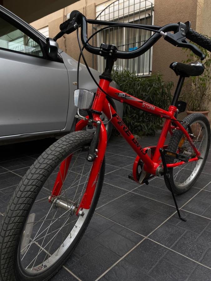 VENDO MI BICI (TIPO BMX NIÑOS Y NIÑAS)