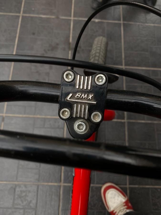 VENDO MI BICI (TIPO BMX NIÑOS Y NIÑAS) VENDO MI BICI (TIPO BMX NIÑOS Y NIÑAS)