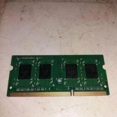 Sodim Ddr3 1gb 1333mhz Corsair