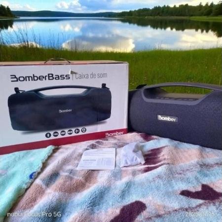 Parlante Bomberbass Waterproof