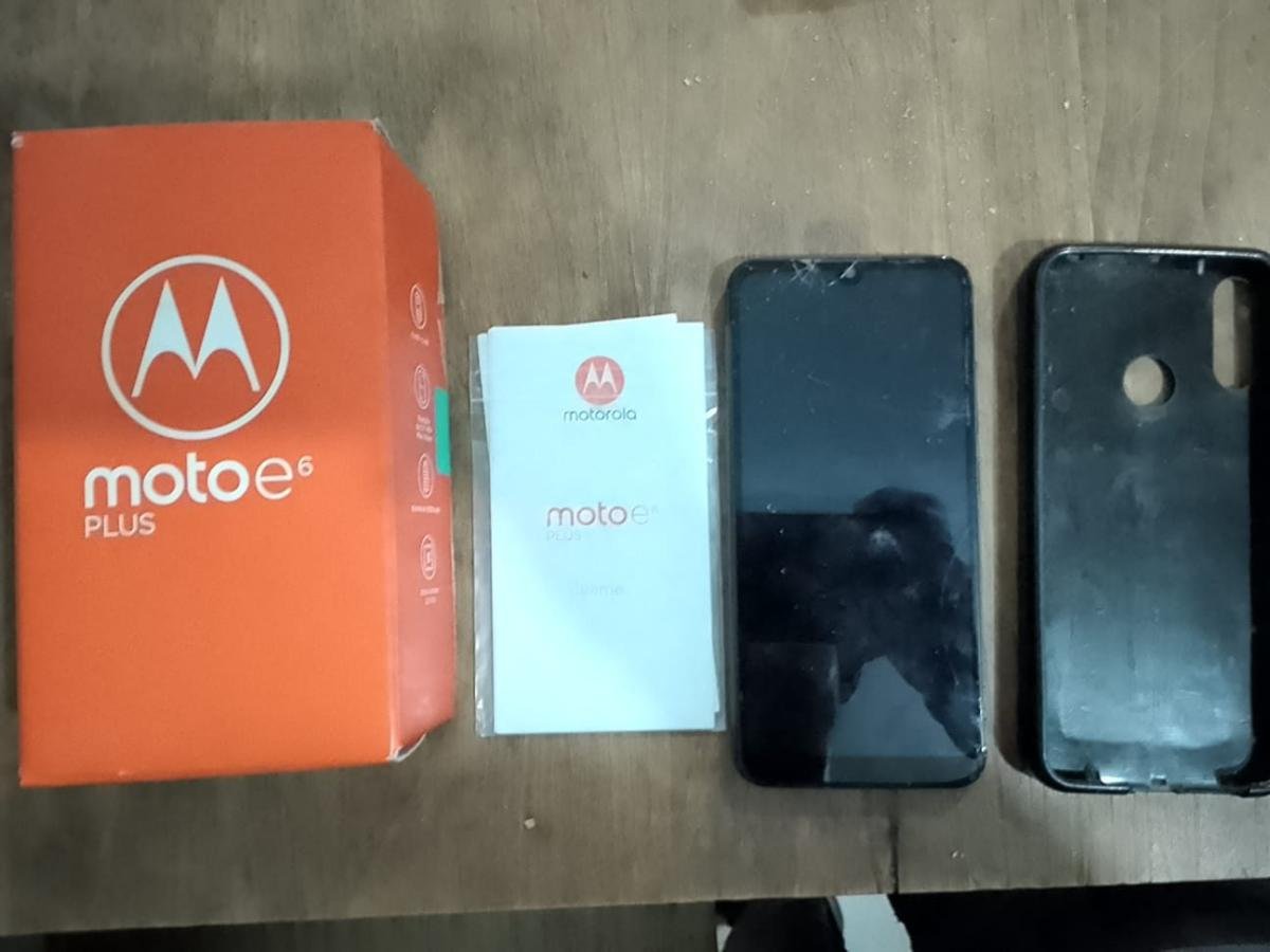 Moto E6 Plus (LEER DESCRIPCION)...