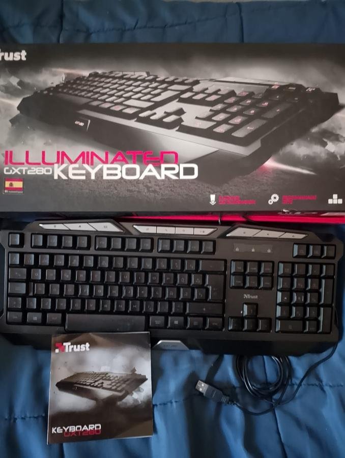 Teclado Trust GXT 280 Illuminated Teclado Trust GXT 280 Illuminated